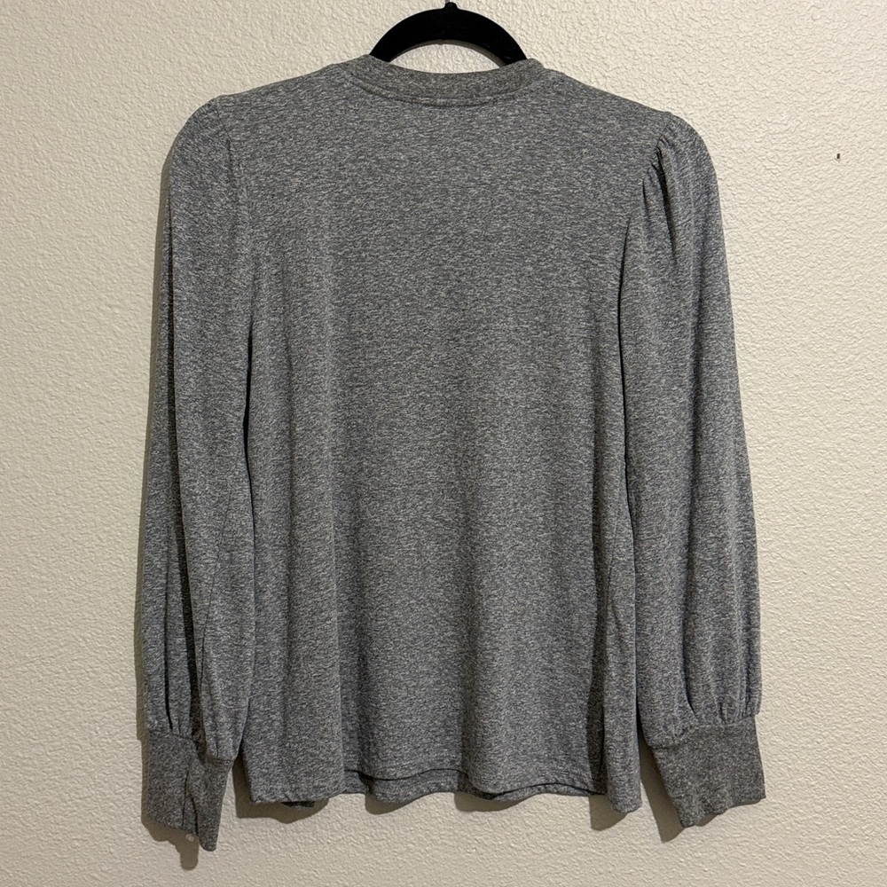 Anthropologie Self Contrast Heather Gray Long Sleeve Top Red Heart Design - Picture 5 of 5